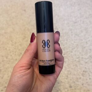House of Colour Oil Base Foundation - Cream
